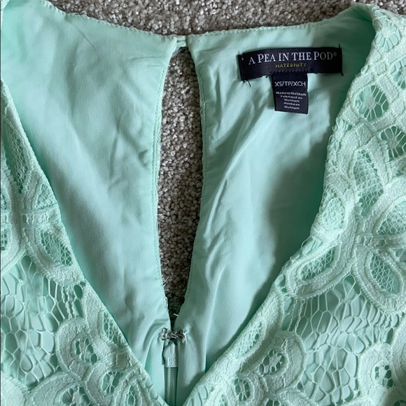 Lace Maternity Dress - Picture 6 of 7